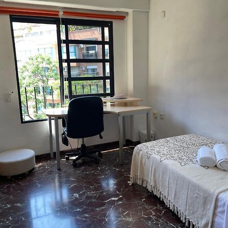 Habitacion Cerca Del Centro De Valencia Daire Dış mekan fotoğraf